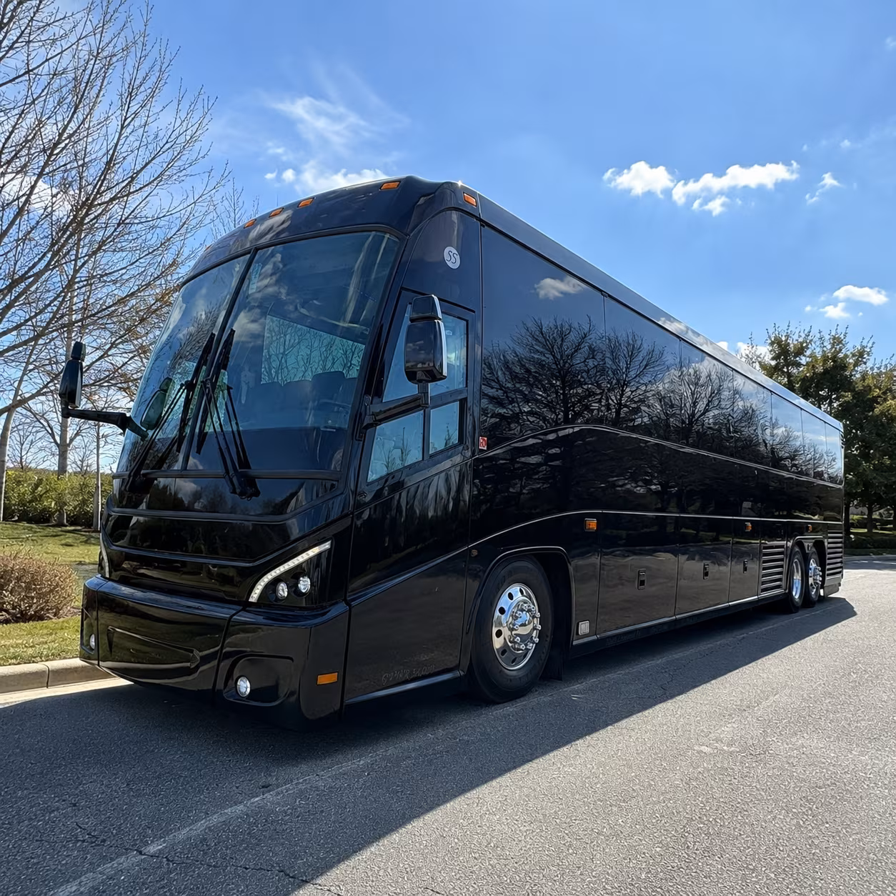 guest shuttles to mount palomar winery and wedding venues around moreno valley