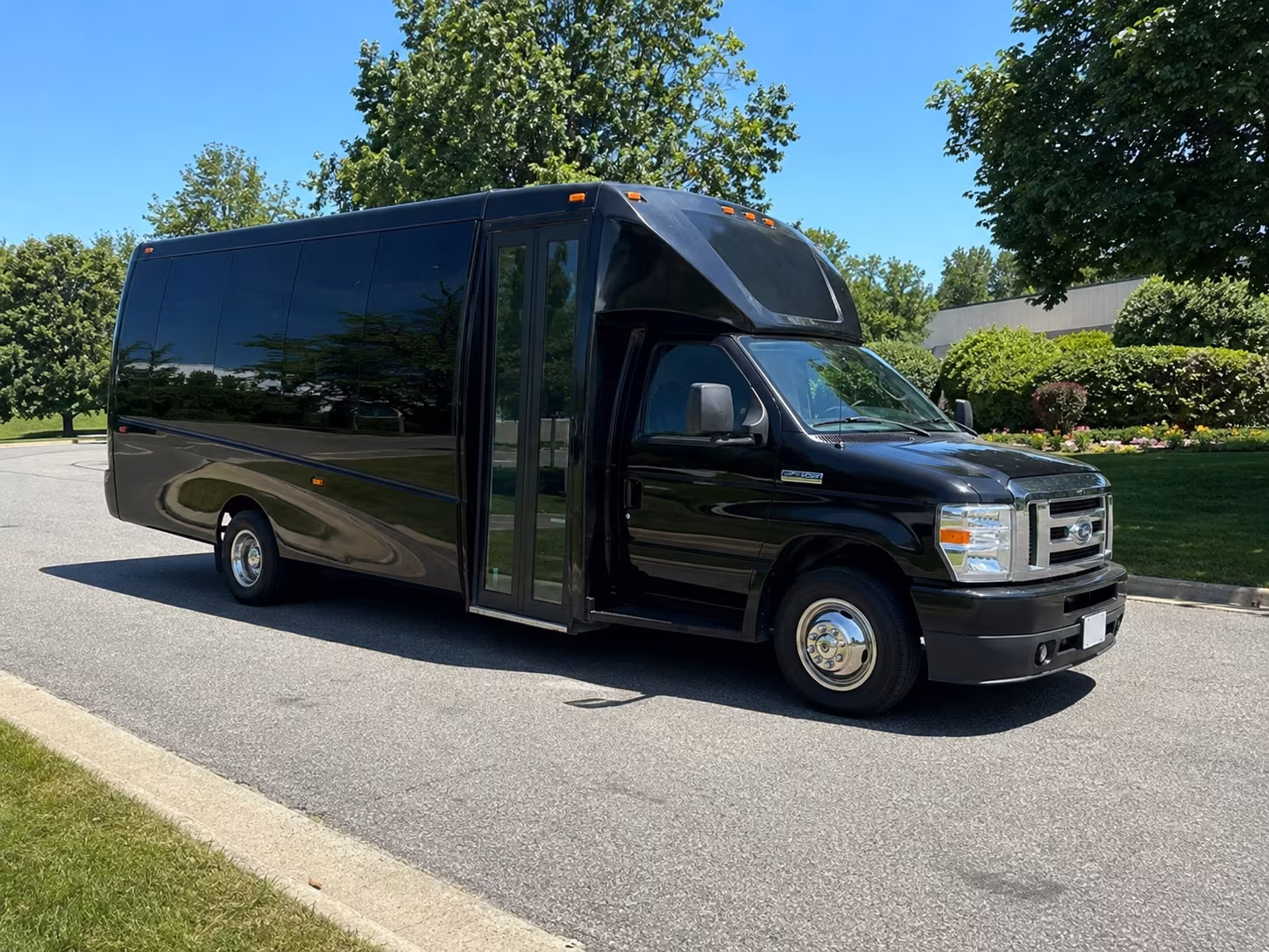 rent a moreno valley prom party bus or charter bus today
